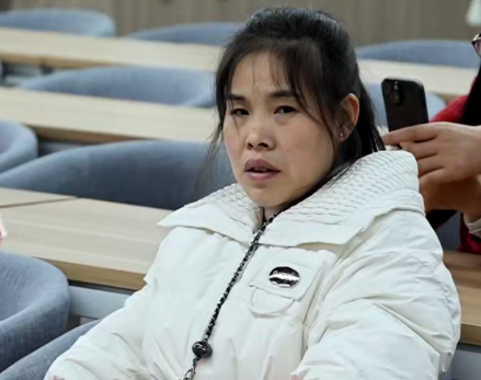 蔡炎的姐姐甘志芬.png