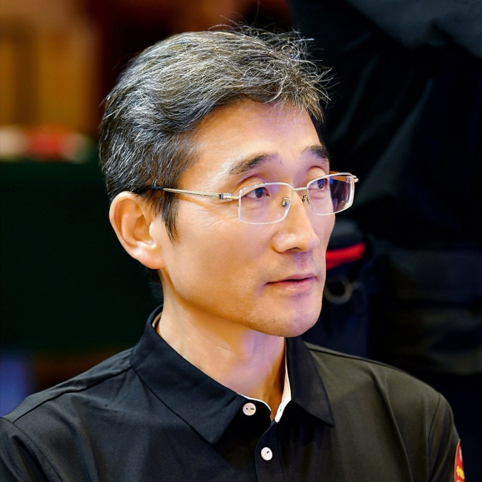 董世革
