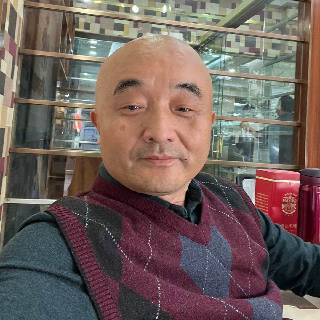 胡立新